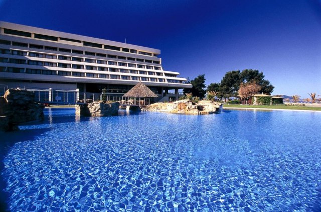 Porto Caras resort slobodan već od sutra po ekstremno niskim cenama!